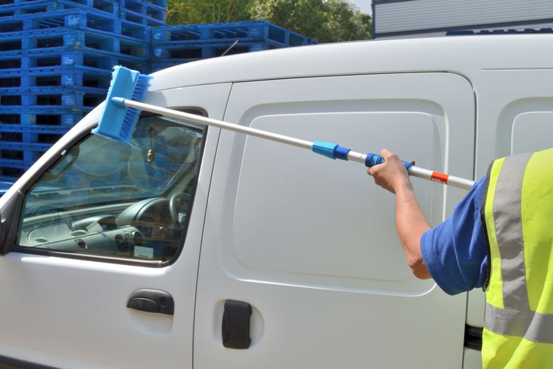 HILKA 2m Extending Wash Brush