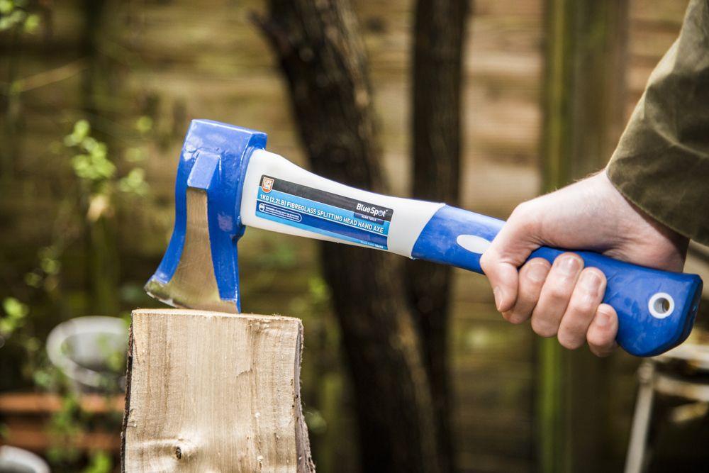 BLUE SPOT TOOLS 1KG (2.2LB) FIBREGLASS SPLITTING HEAD HAND AXE - Premium Hand Tools from BLUE SPOT - Just £13.99! Shop now at Bargain LAB