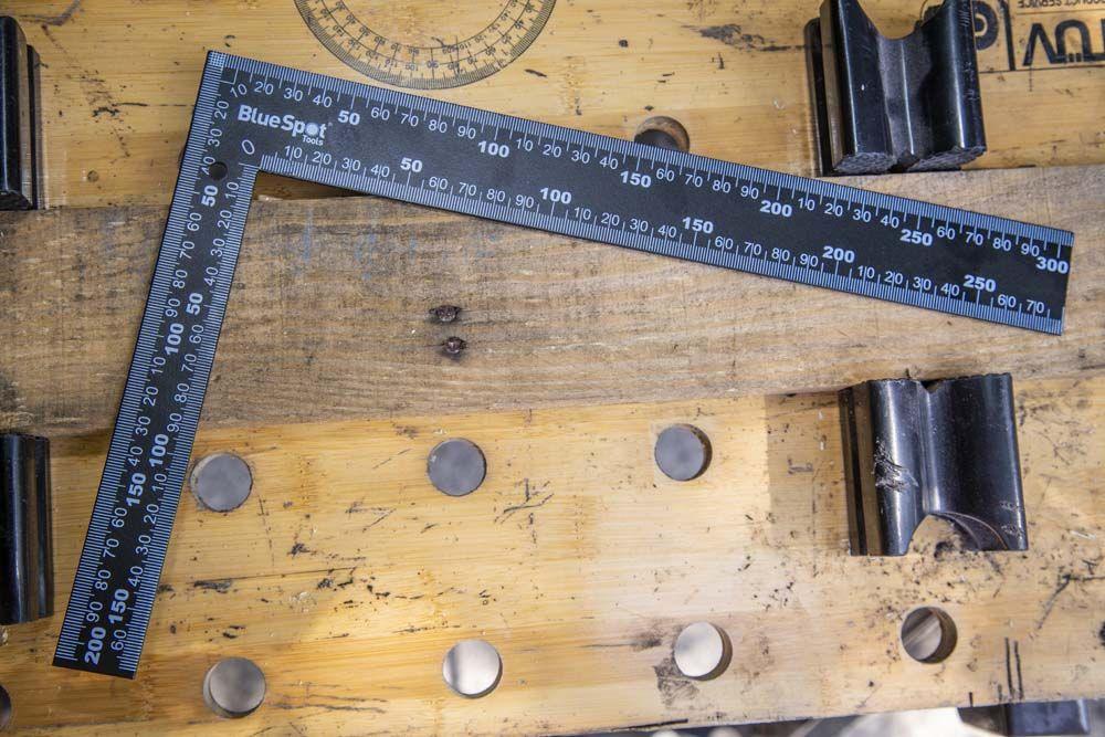 BLUE SPOT TOOLS 300MM X 200MM (12" X 8") FRAMING SQUARE - Premium Hand Tools from BLUE SPOT - Just £6.45! Shop now at Bargain LAB