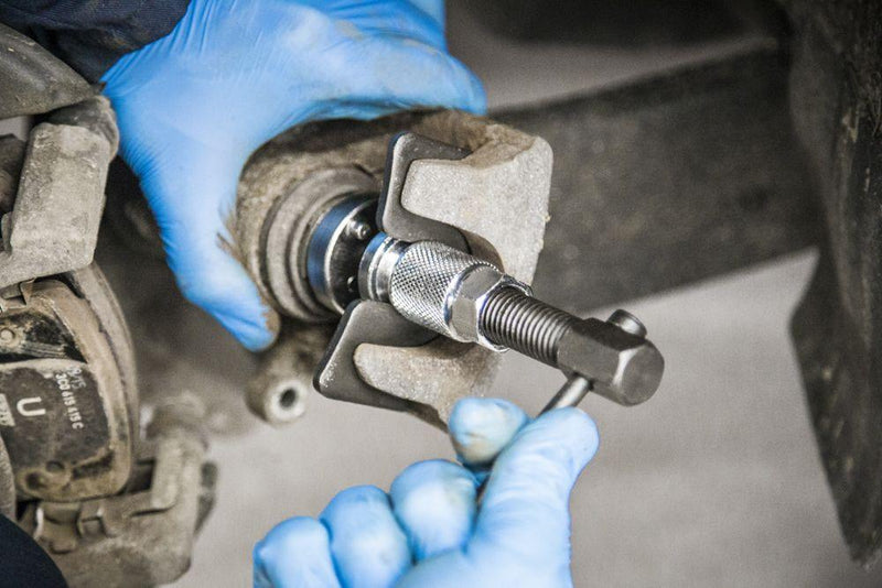 BLUE SPOT TOOLS RIGHT THREADED BRAKE PISTON WIND BACK TOOL - Premium Automotive from BLUE SPOT - Just £12.49! Shop now at Bargain LAB